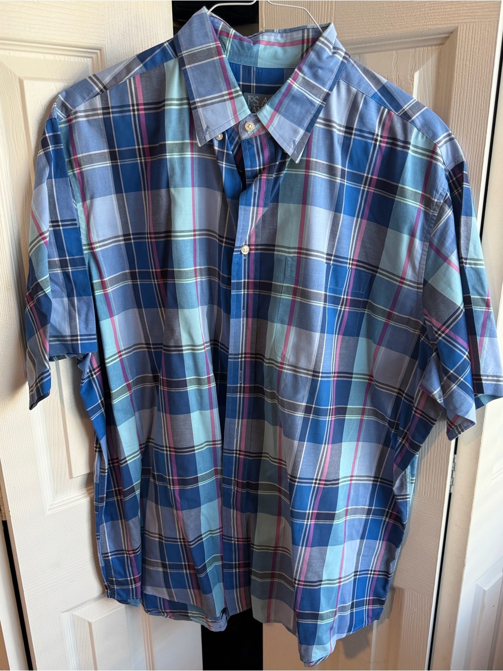 Jos. A. Bank Men's Blue Multi-Color Plaid Short-Sleeve Button-Down Shirt
